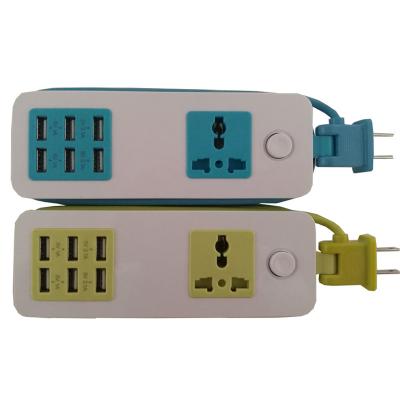 China Portable Universal Mobile Phone Socket USB Travel Charger For Mobile Phone for sale