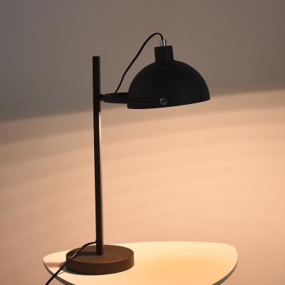 China Industrial metal reading lamp table for hotel home decor table lamp for sale