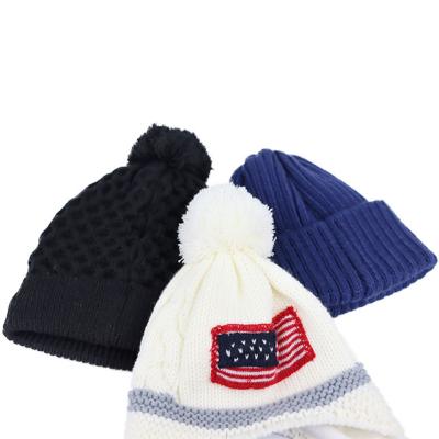 China COMMON Kids Winter Custom Color Knitted Warm Sombreros Ski Label Logo Beanie Hat for sale