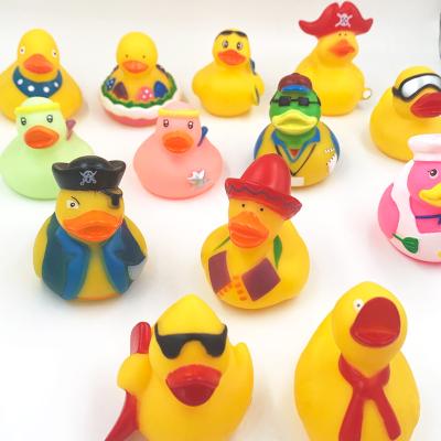 China Toy Mixed Plastic Floating Duck Splashing Squeeze Sounds Easter Bathing Bath Squeaky Cute Squeeze Toy Tub Transparent Vinyl Toys Rubber for sale