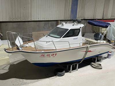 중국 2023 new 7.6m fiberglass  fishing boat for relax and recreation with cabin for sea 판매용