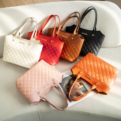 China Water Resistant 2022 Fashion new style pu leather Tote bag women designer luxury trendy square box sling shoulder bags women handbags for sale