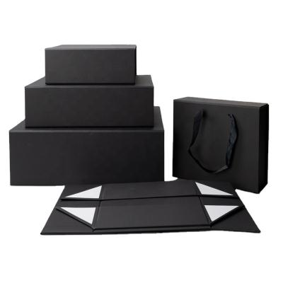 China Recyclable Black Magnetic Foldable Gift Boxes Flat And Folding Clothing Clothes Rigid Packaging Box for sale