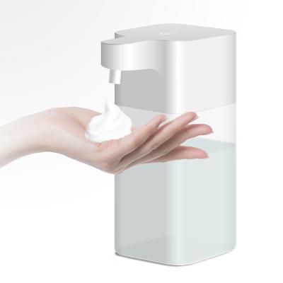 China Foam Battery Operated Automatic Foaming Soap Dispenser HE-403B 550ml Soap Dispenser With Smart Power Management Design for sale