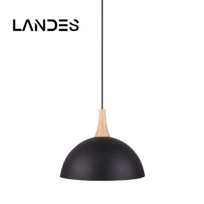 China Industrial Bedroom Restaurant Industrial Style Iron Vintage Dinning Room Nordic Modern Kitchen Island Wooden Black Hanging Pendant Light for sale