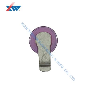 Κίνα 7D561 η επιφάνεια τοποθετεί Varistors SMT Varistor μεταλλικών οξειδίων MOV SMD MOVS τον εξαρτώμενο αντιστάτη τάσης προς πώληση