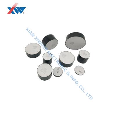 Chine Varistor métallique d'oxyde de zinc Lightning Arrester ZnO MOV Blocs personnalisés à vendre