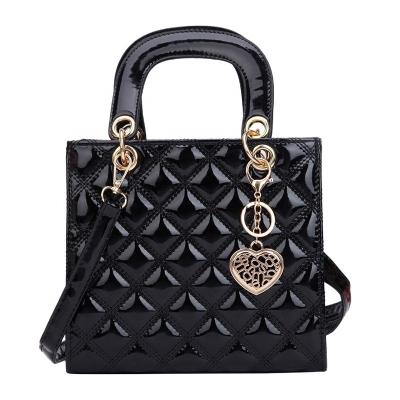 China Hot Wholesale Diamond Embroidery Handbag Fashion Trend Shoulder Bag PU Leather Soft Bag for sale