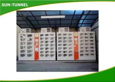 China Coin / Banknote Payment Fresh Fruit Juice Vending Machines With Secured Electronic Locker System for sale