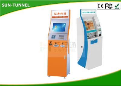 China 17 verplaats allen in Één de Kiosk Zelfbetaling van de Kaartautomaat met centimeter voor centimeter Contant geldacceptor/Kaartlezer Te koop