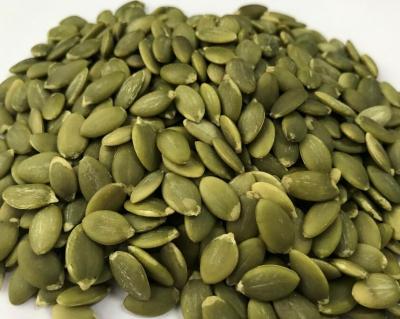 China Wholesale Price Fresh Organic Snow Shine Skin White Pumpkin Seed Kernels for sale