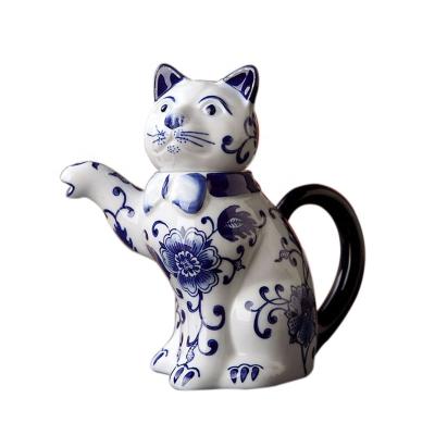 China Home Decorations Viet Nam Original Blue and White Vintage Lucky Cat Porcelain Tea Kettle Ceramic Chinese Classical Artist for sale