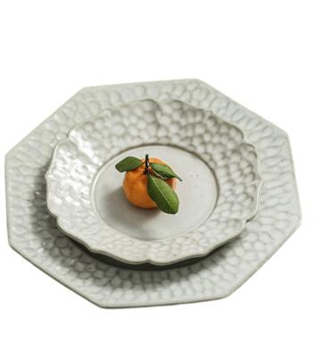 China Etched White Fine Stocked Embossed Porcelain Dinnerware Dish Dinnerware Set for sale