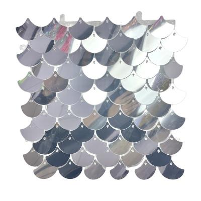 China Not easy to fade 2023 Disc Sequin Decorative Silver Wall Shimmer Decorative Silver Wall to Wedding Decoration for sale