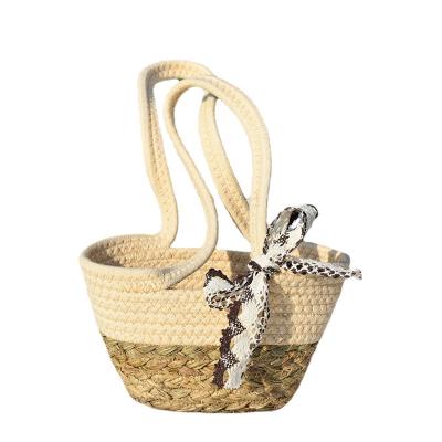 China Retro a straw woven bag girl handbag tide woven bag shoulder first beautiful seaside bag summer handwoven beach sustainable bag for sale