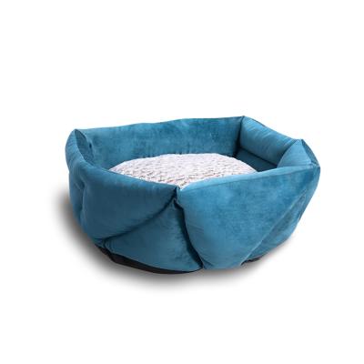 China Waterproof Comfortable Warm Luxury Soft Dog Cat Kennel Sofa Sleeping Bed Medium Size Plush Pet Cradle For Travel for sale