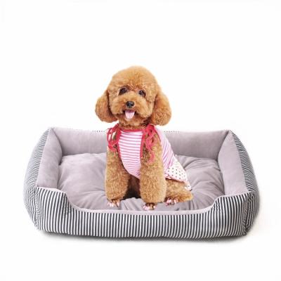 China Stocked Tureda Manufacturer Wholesale Pet Beds Custom Small Travel Anti Anxiety Calming Cat Dog Beds for sale