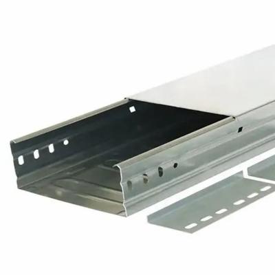 China Rectangular Long Span Cable Tray Acero ancho / altura personalizado en venta