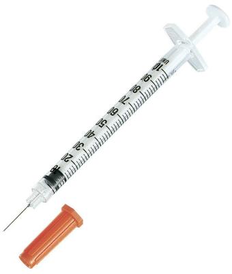 Cina OEM Medical Injection Easy Touch Syringe EO Gas Sterilized For Hospital Use in vendita