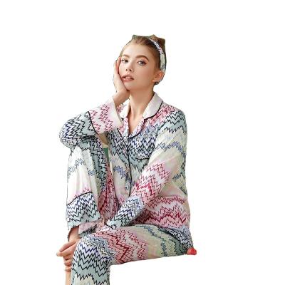 China 2021 breathable popular wholesale sleep wears pajamas for ladies silk pajamas women shorts custom made pajamas satin short set pajamas for sale