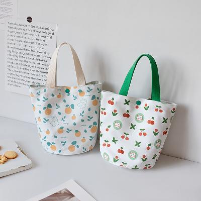 China New Design Women's Canvas Handbag All-match Bucket Bag Tote Bag Student Lunch Box Custom Summer Women's High Quality Small Bucket Fashion for sale