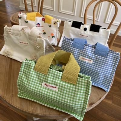 China Portable Lady Casual High Quality Mini Korean Double-Sided Plaid Handbag Outing Lunch Pocket Picnic Food Storage Handbag for sale