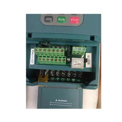 China 20 kinds of 3 phase output frequency inverter motor protection AD800N-4T7.5GB/11PB for sale