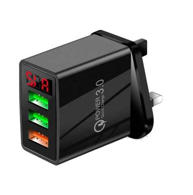 China Laptop LED Voltage&Current Indicator 5V3.1A Wall Charger UK Triangle Plug Black Quick Wall Charger For Mobile Phone for sale