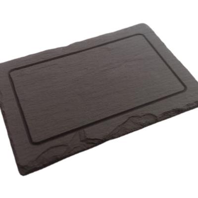 China Sustainable Wholesale Handmade Natural Edge 30*20*0.5cm Slate Rectangle Fluted Black Dinner Dish for sale