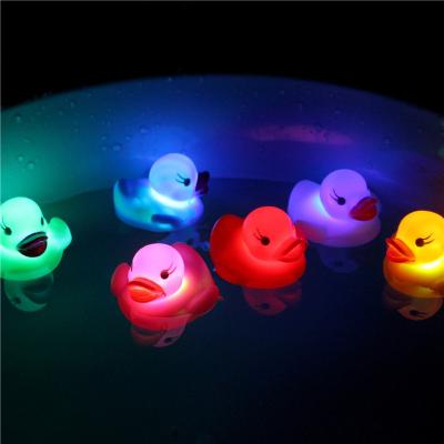 China Fun Baby Bath Yellow Duck Kids Water Floating Rubber Color Animal Toy Pools Bathroom Swim Ducks With Sound for sale