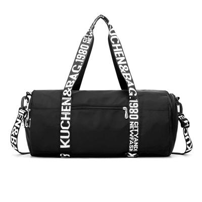 China Fashion Sports Yoga Fitness Bag Large Capacity Travel Training Gym Accessories Women Female Gym Bag for sale