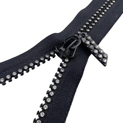 China Factory direct custom zipper 5# diamond-encrusted self-locking double-row rubber teeth closed zipper diamond long zipper chain for sale