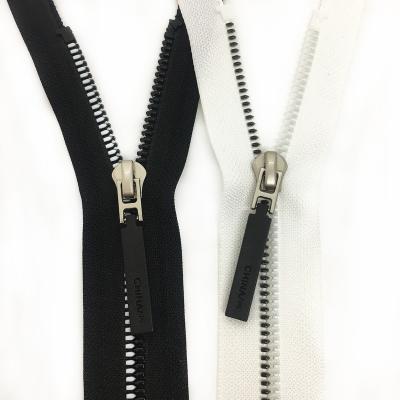 China 5# Durable Plastic Resin Zipper Open End Environmental Protection Resin Zipper 5# for sale