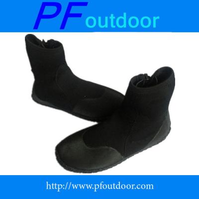 China 3mm neoprene waterproof boot, anti-slip diving boots, water sports shoes, water shoes for sale