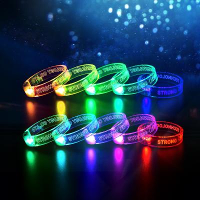 China Glowing Christmas Toys Bracelet Toy Stick Party Favors Luminous Bracelets ABS LED Light Up Flash Multicolor Bubble Bracelet for sale