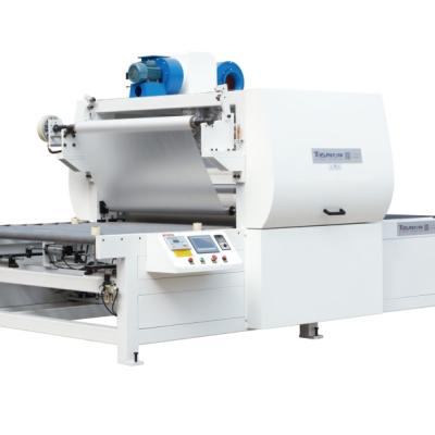 China Building Material Stores Film Press Laminating Super Matte Super Skin Feeling Machine for sale