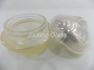 China 50g Unique Design Cosmetic Empty Jar For Face Cream Care With Plastic Cap for sale