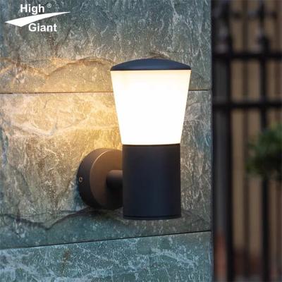 China Modern Cheap Outdoor Courtyard Wall Lamps IP54 Garden Porch Modern Waterproof Outdoor Wall Lamp for sale