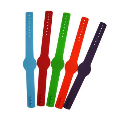 China Soft Hot Selling Nfc RFID Silicone Wristband Adjustable Wristband for sale