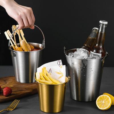 China Cubo de hielo metálico 1L cubo de cerveza champán con mango para bocadillos y pollo frito en venta