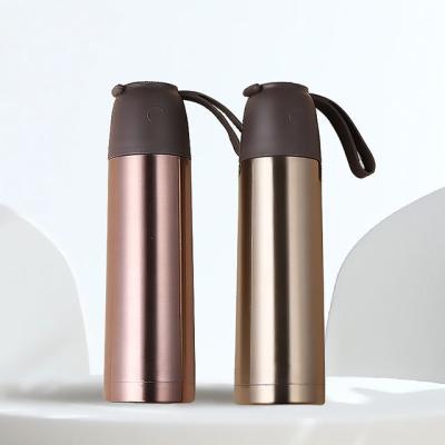 China Luxury Business Gift Vacuum Flask Set with Function of Keeping Drink Hot Cold 12-24hrs for sale