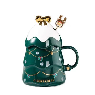 China Weihnachtsbaum Design Keramik Tasse mit Deckel und Löffel angepasste Farbe Home Coffee Tasse zu verkaufen