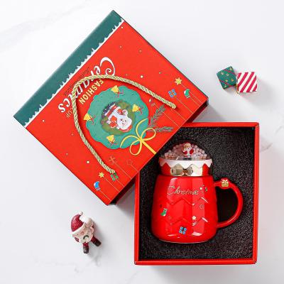 China Father Christmas Mug Gifts Set Christmas Ceramic Mugs Gift Boxed with Snowball Lid for sale