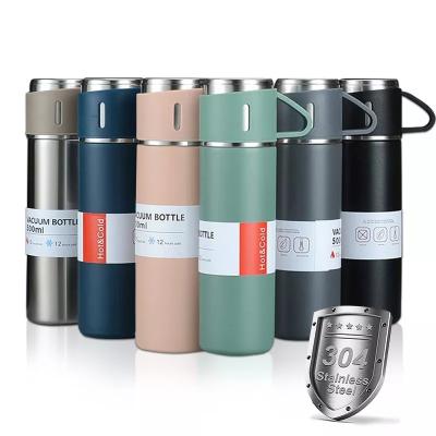 China All Business Gift Set Stainless Steel Water Bottle Flask with 2 Cups and Vacuum Flask for sale