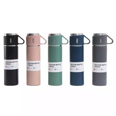 China Insulated Water Bottles with 2 Cups Custom Logo Stainless Steel Travel Mug Gift Set for sale