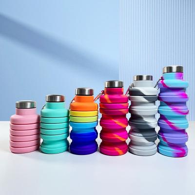 China Botellas de agua de color de silicona con logotipo personalizado en venta