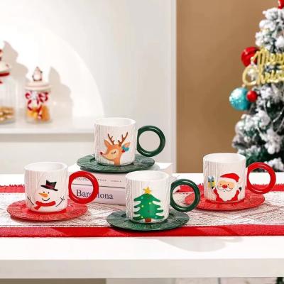 China Weihnachtsbecher Home Decor Hirschbecher für den europäischen Stil Keramik Weihnachtsmann Dinnerware Set zu verkaufen