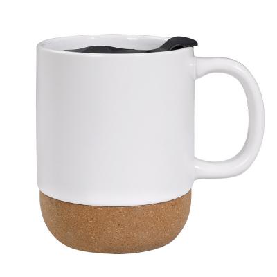 China Environmental Protection 450ml Ceramic Cup with Matte Plastic Lid and Cork Bottom for sale