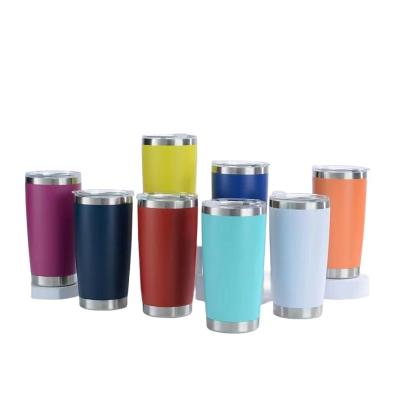 China Tumbler de aço inoxidável de 20 oz isolado com tampa para viagens à venda