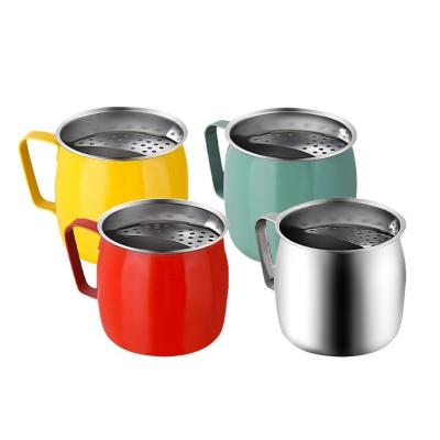 China Direct leveren 304 roestvrijstalen theebeker Draagbare Food Grade Mug met Halve Maan Filter Te koop